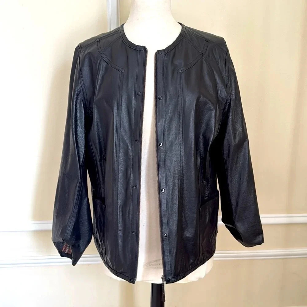 Chico’s Vintage Leather Black Jacket Reversible Metallic Micro pleats Size 3